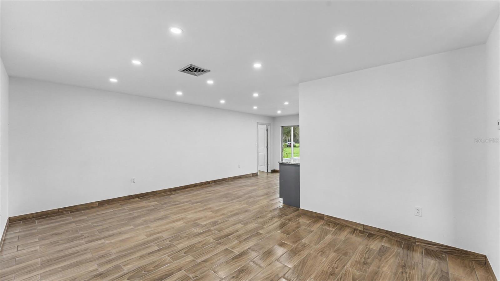 FULLER HEIGHTS - Residential