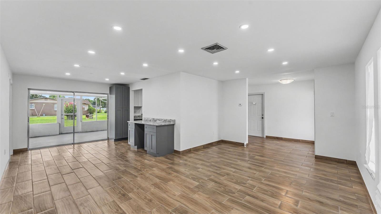 FULLER HEIGHTS - Residential