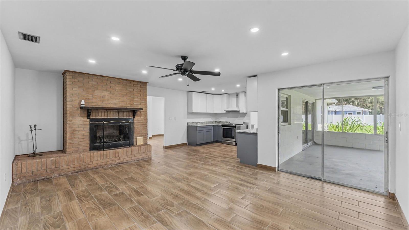 FULLER HEIGHTS - Residential