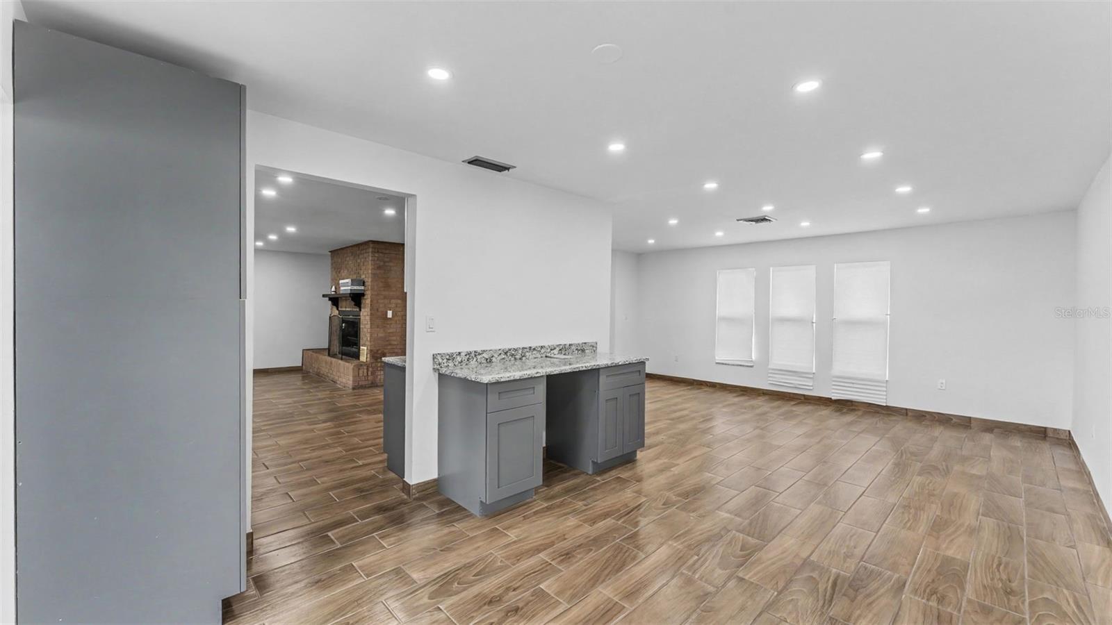 FULLER HEIGHTS - Residential