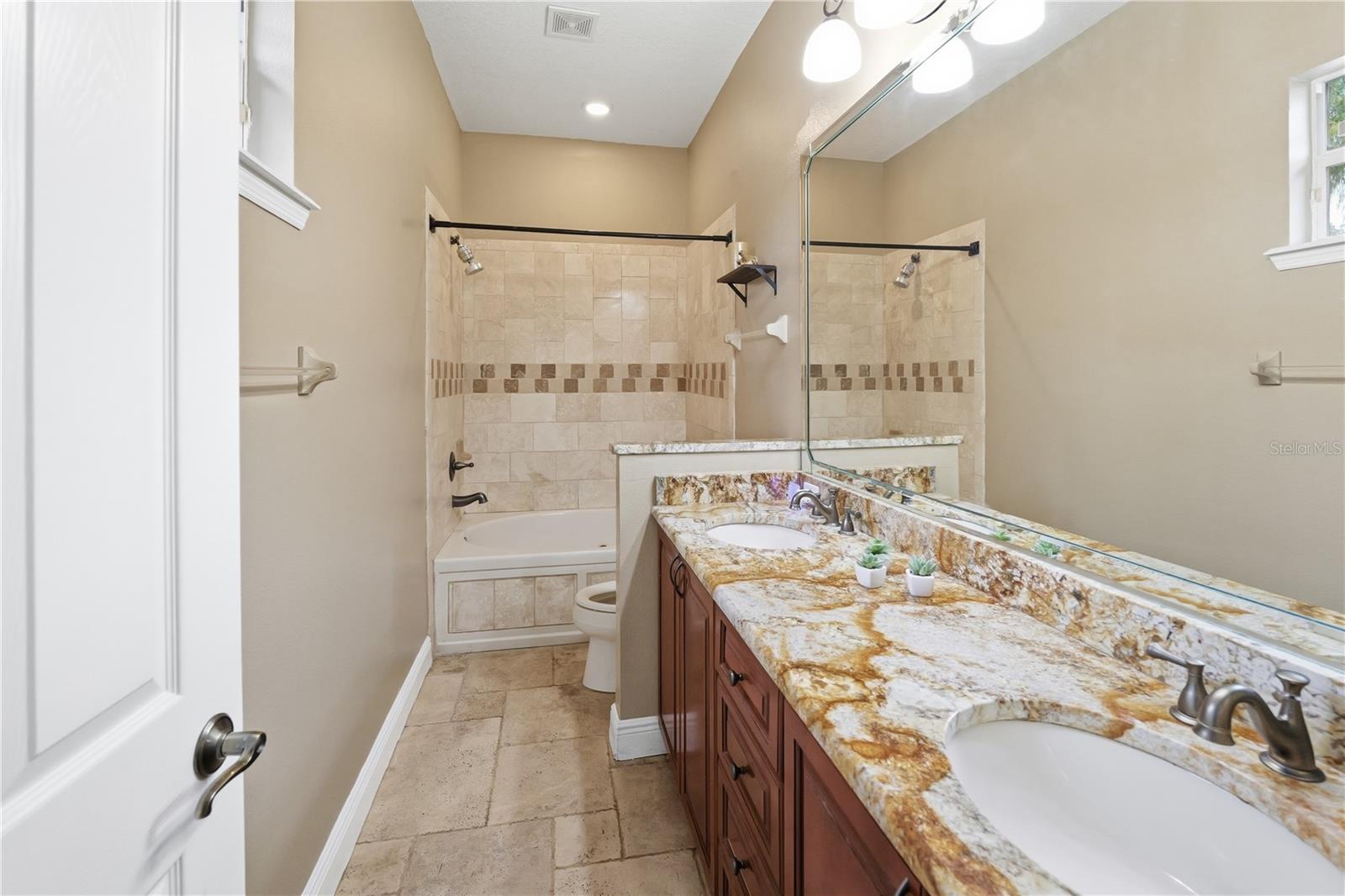 CARROLLWOOD SUB UNIT 22A - Residential