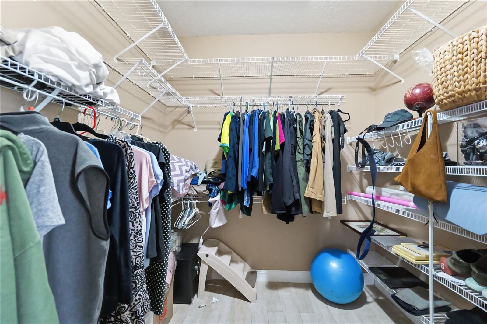 CARROLLWOOD SUB UNIT 22A - Residential