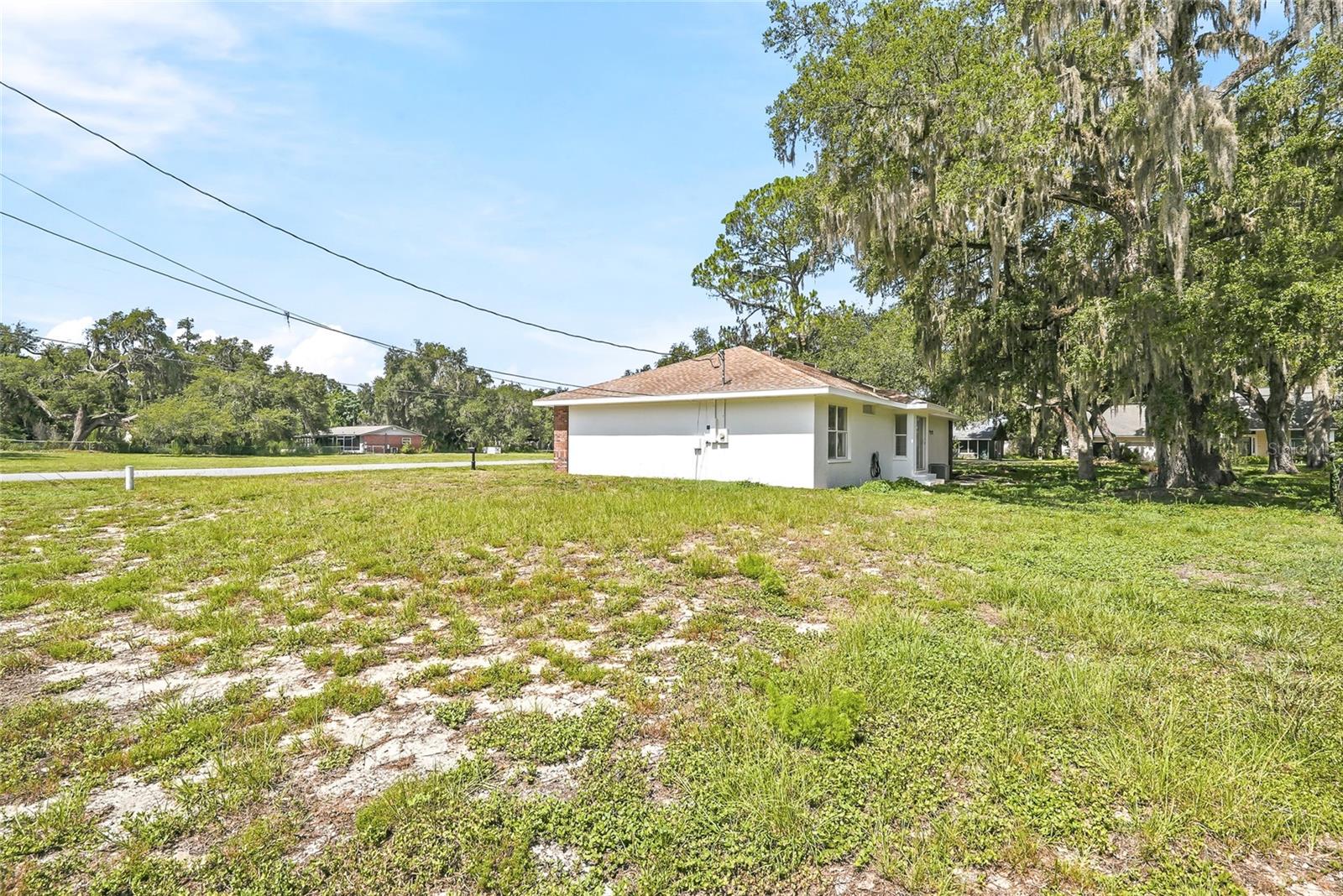 LAKEWOOD - Residential
