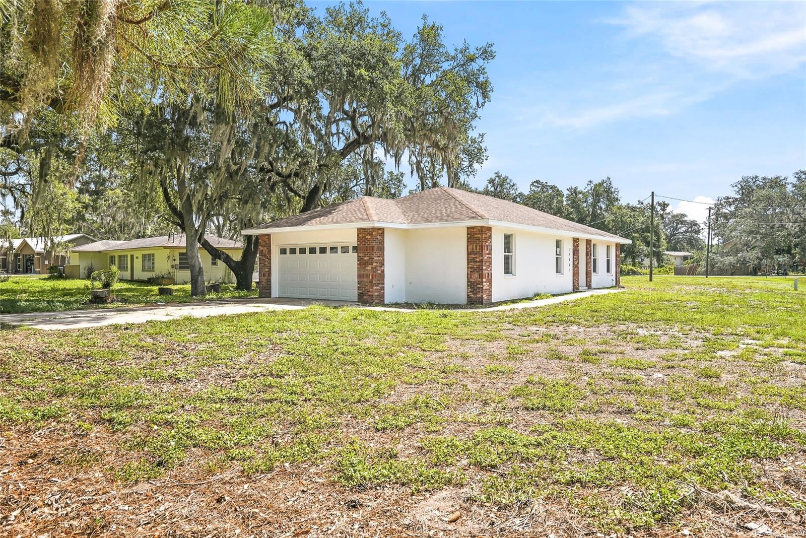 LAKEWOOD - Residential