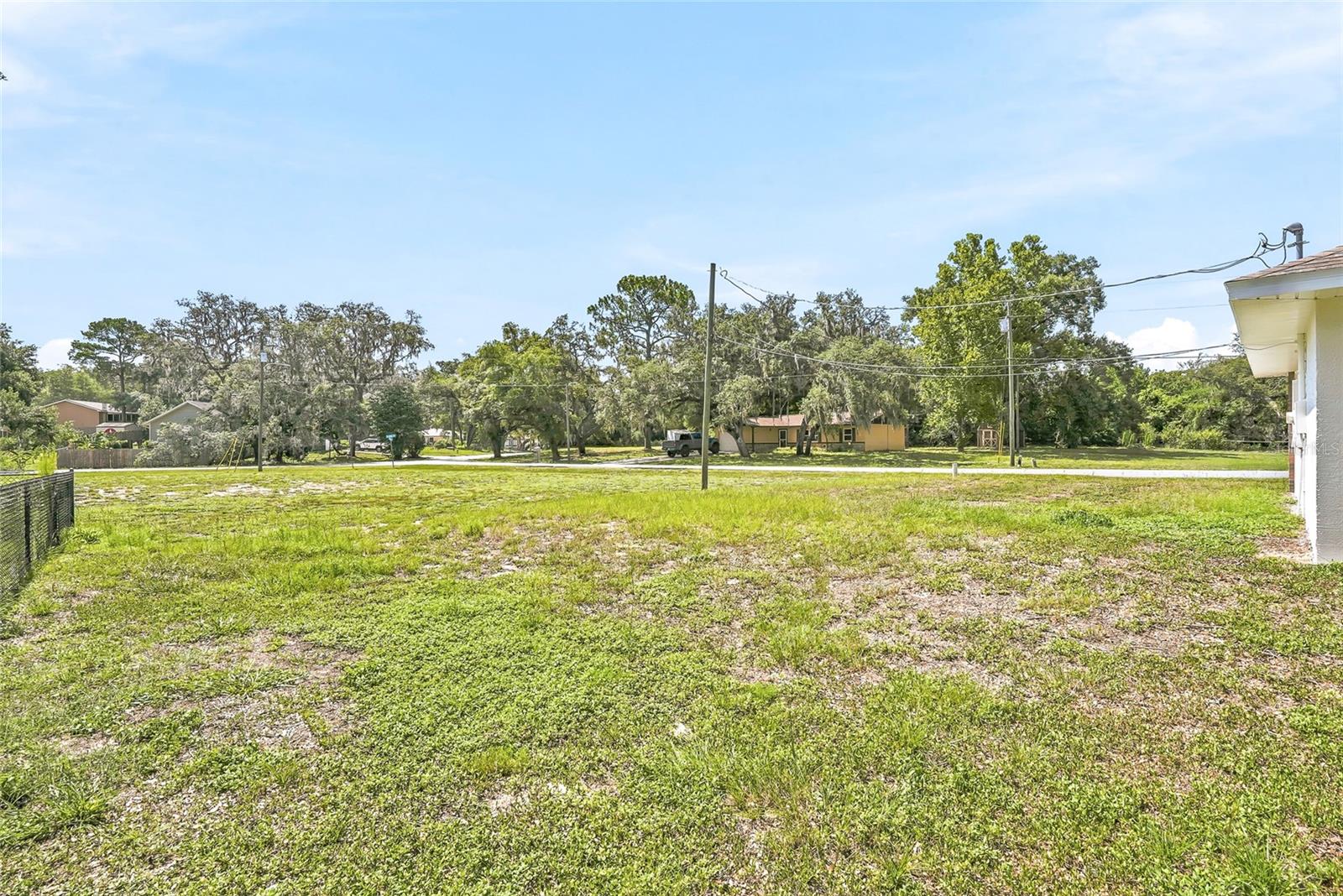 LAKEWOOD - Residential