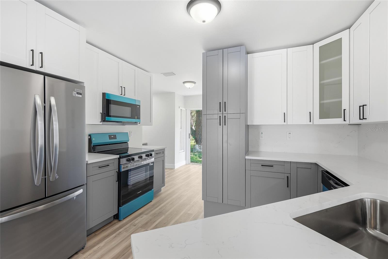 LAKEWOOD - Residential