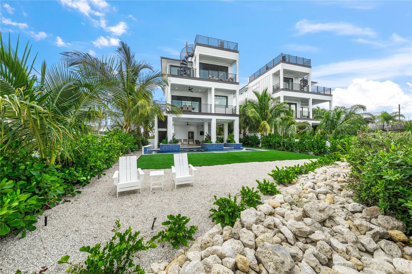 CORTEZ BEACH - Residential