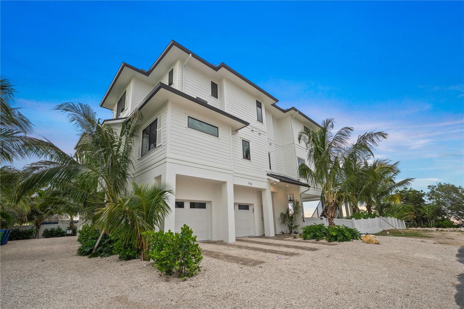 CORTEZ BEACH - Residential
