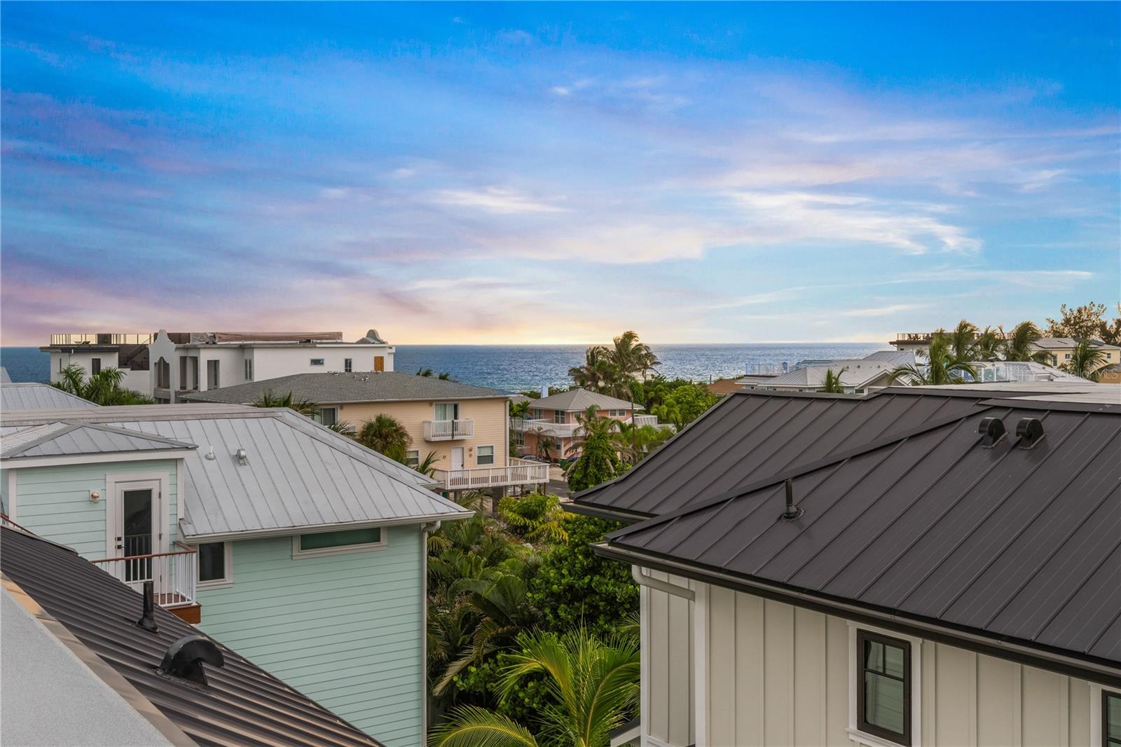 CORTEZ BEACH - Residential