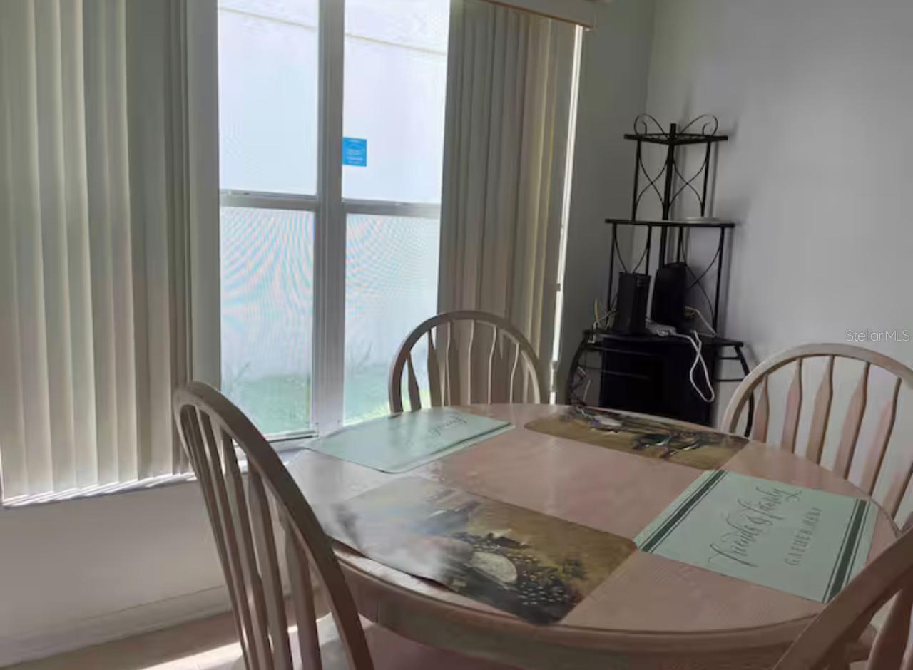 EAGLE POINTE - Residential Lease