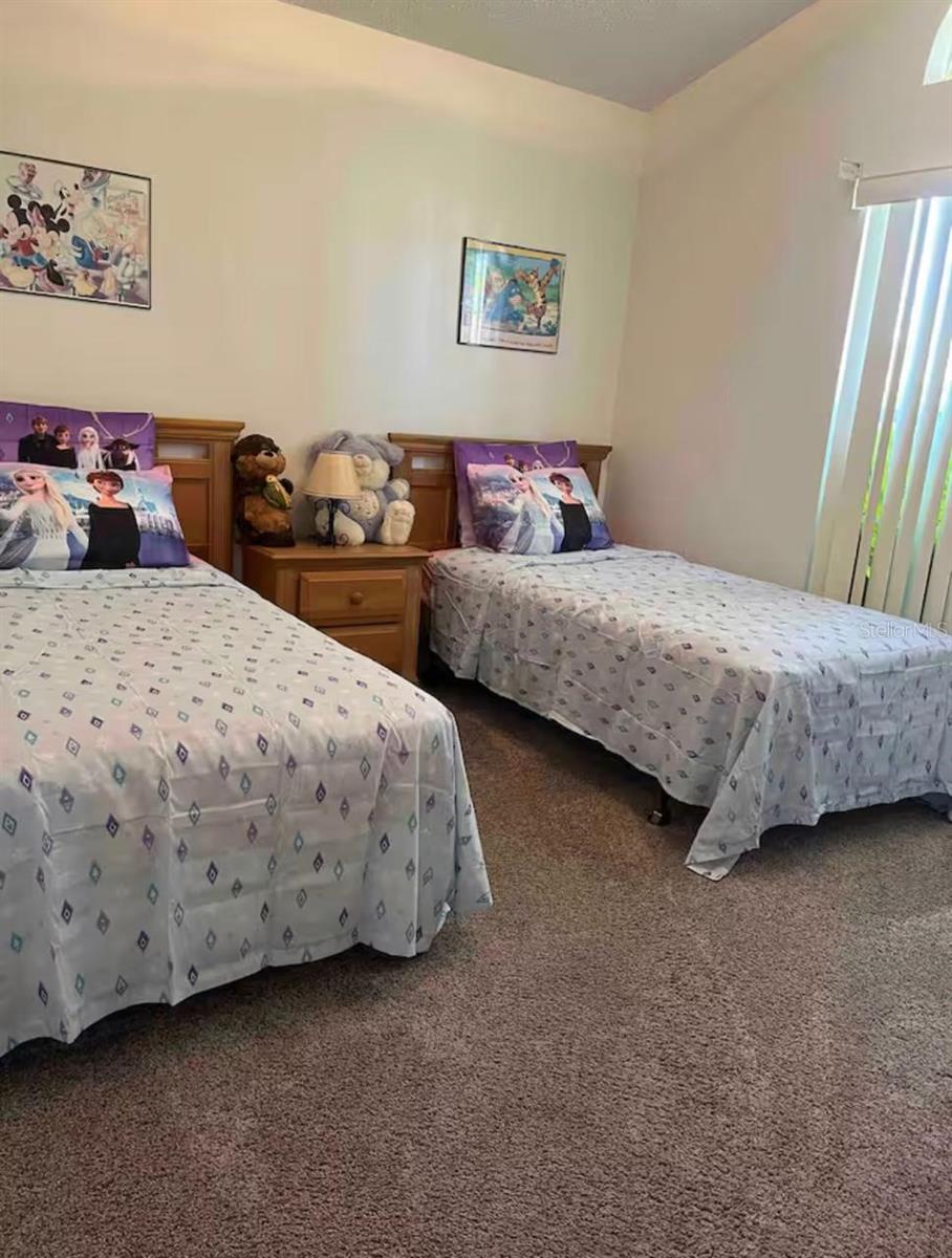EAGLE POINTE - Residential Lease