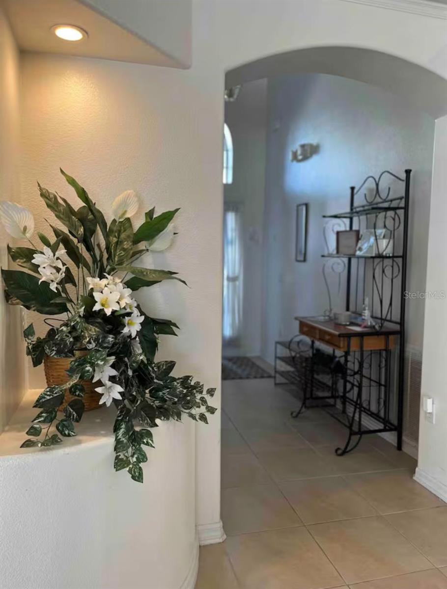 EAGLE POINTE - Residential Lease