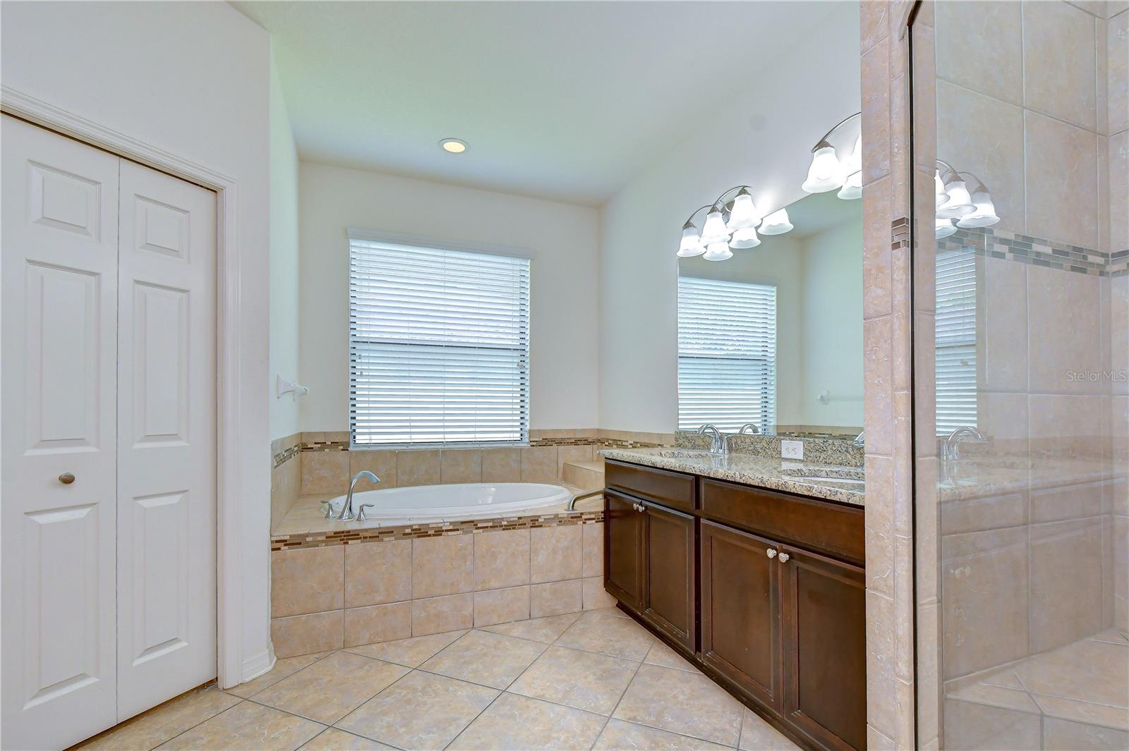 OAK CREEK PRCL 4 - Residential