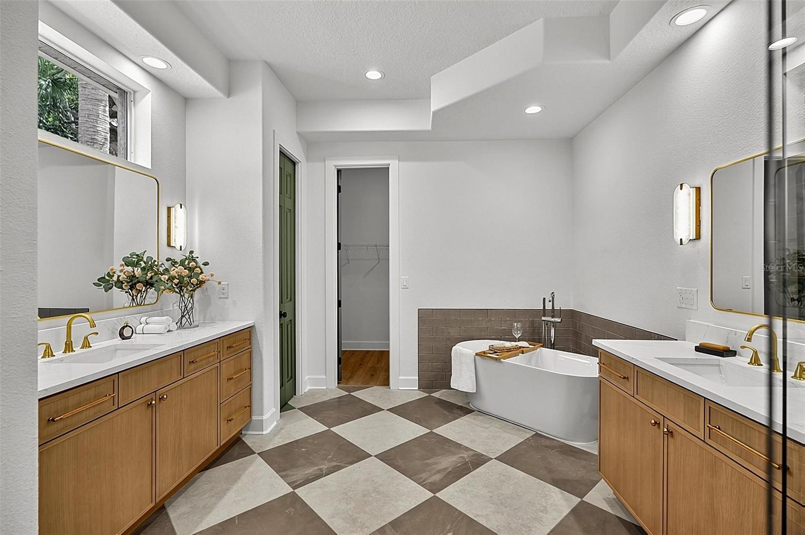 GRAND HAVEN - Residential