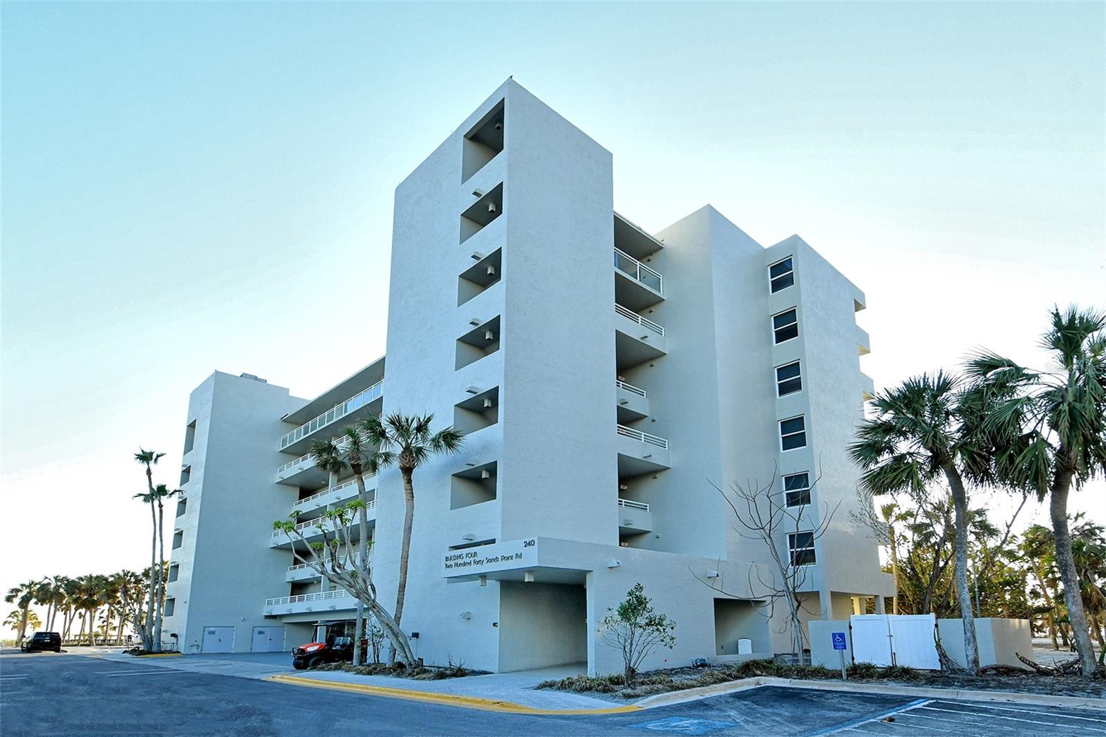 INN ON THE BEACH PH II - Residential