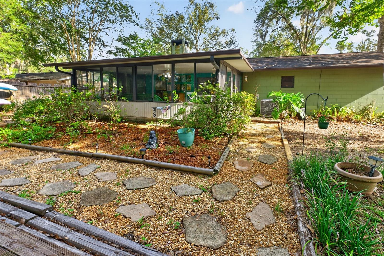 WESTWOOD - Residential