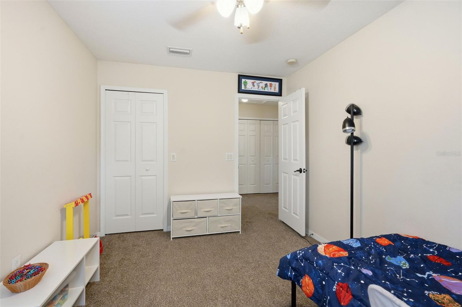 VENTANA TWNHMS AT WATERS EDGE - Residential