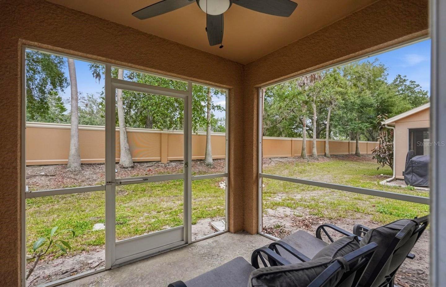 VENTANA TWNHMS AT WATERS EDGE - Residential