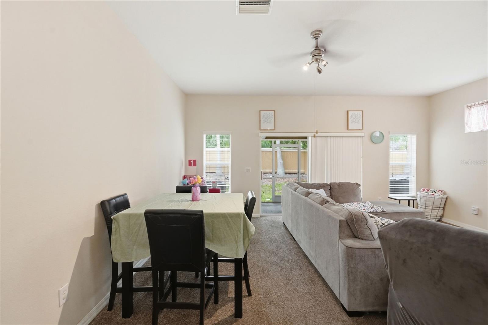 VENTANA TWNHMS AT WATERS EDGE - Residential