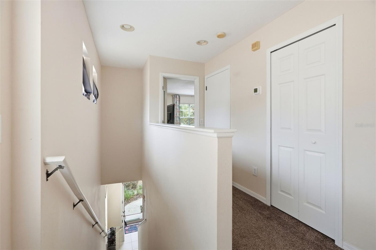 VENTANA TWNHMS AT WATERS EDGE - Residential