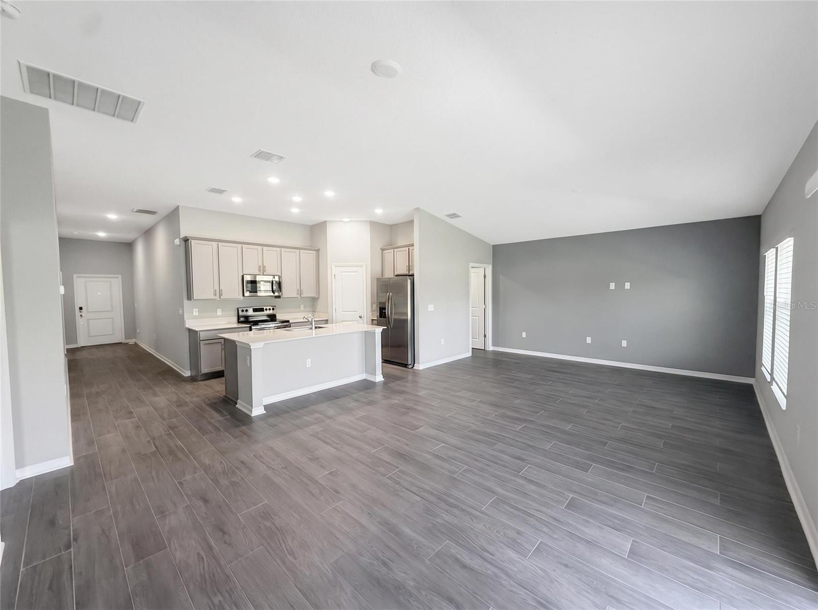 EDGEWATER PRESERVE PH 1 - Residential