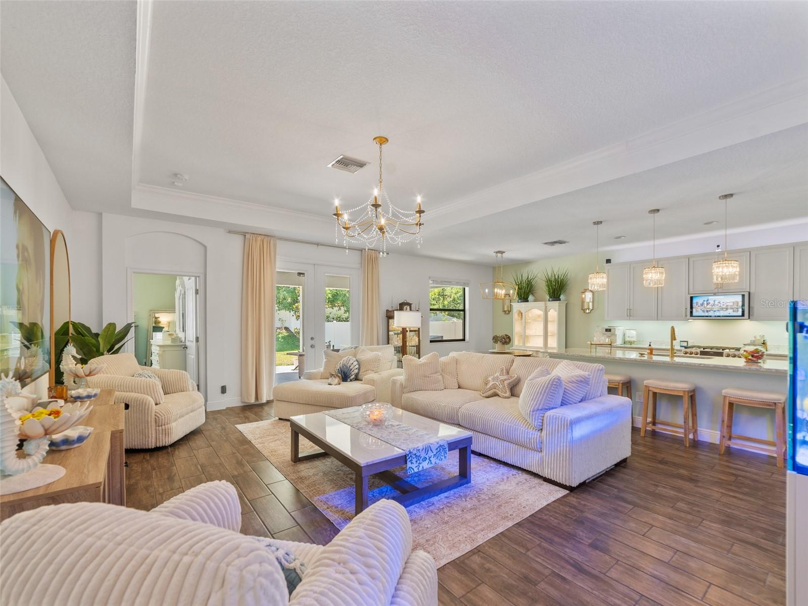 FLORABLU ESTATES - Residential