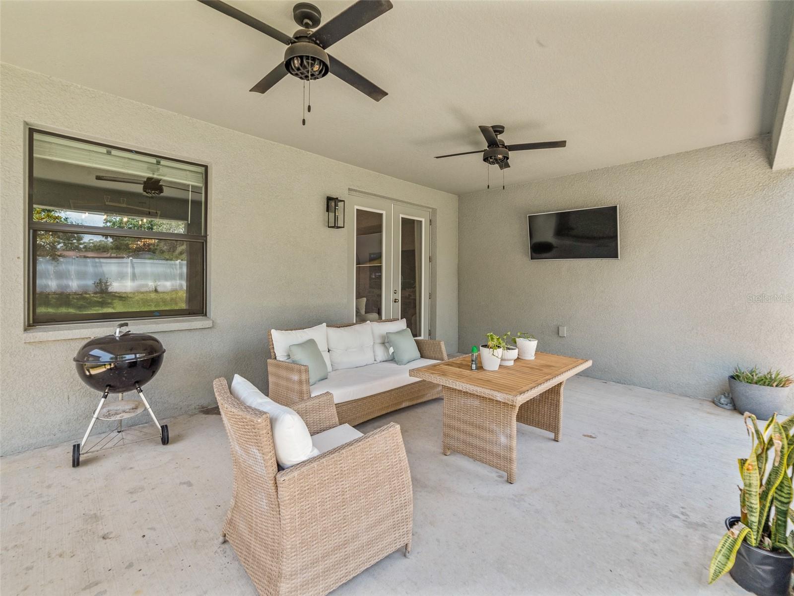 FLORABLU ESTATES - Residential