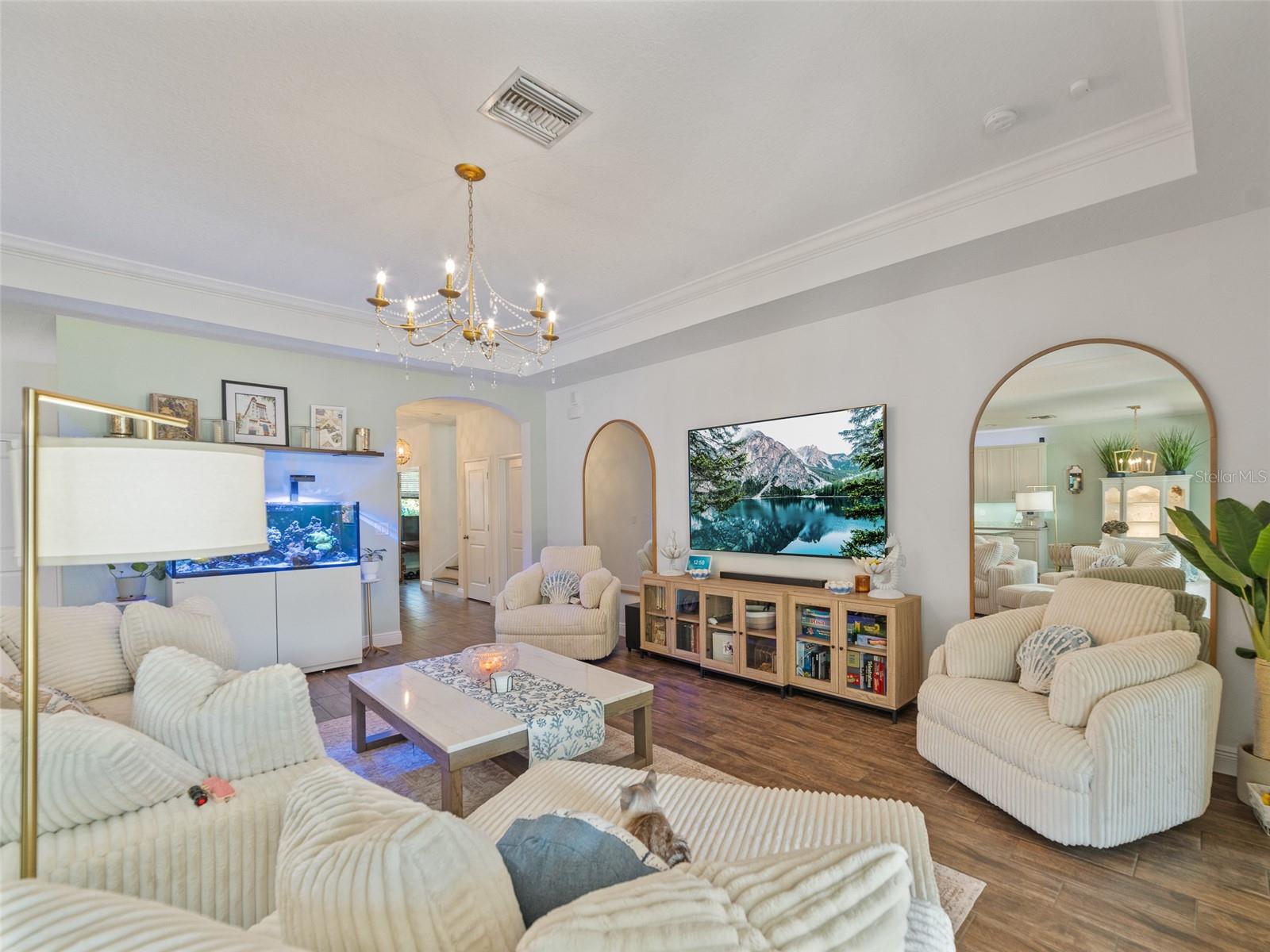 FLORABLU ESTATES - Residential