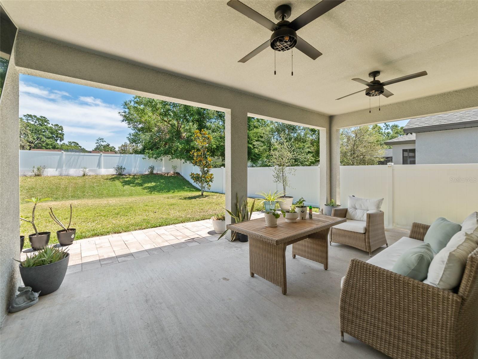 FLORABLU ESTATES - Residential