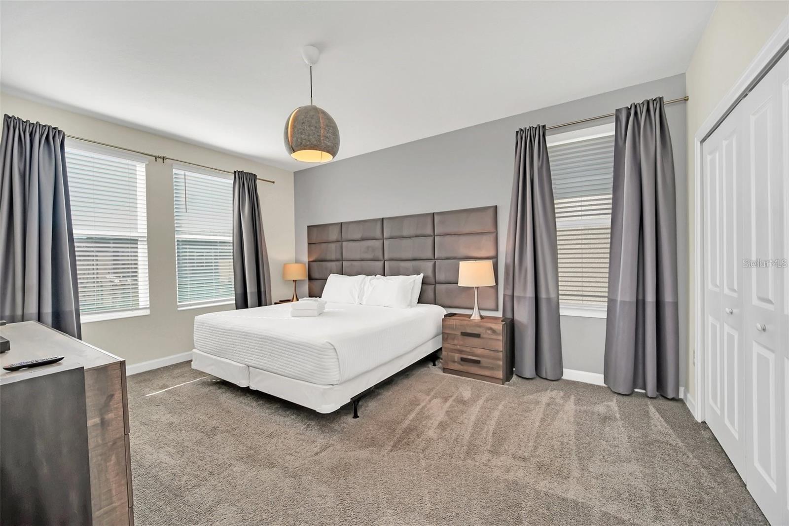 COVE AT STOREY LAKE II - Residential
