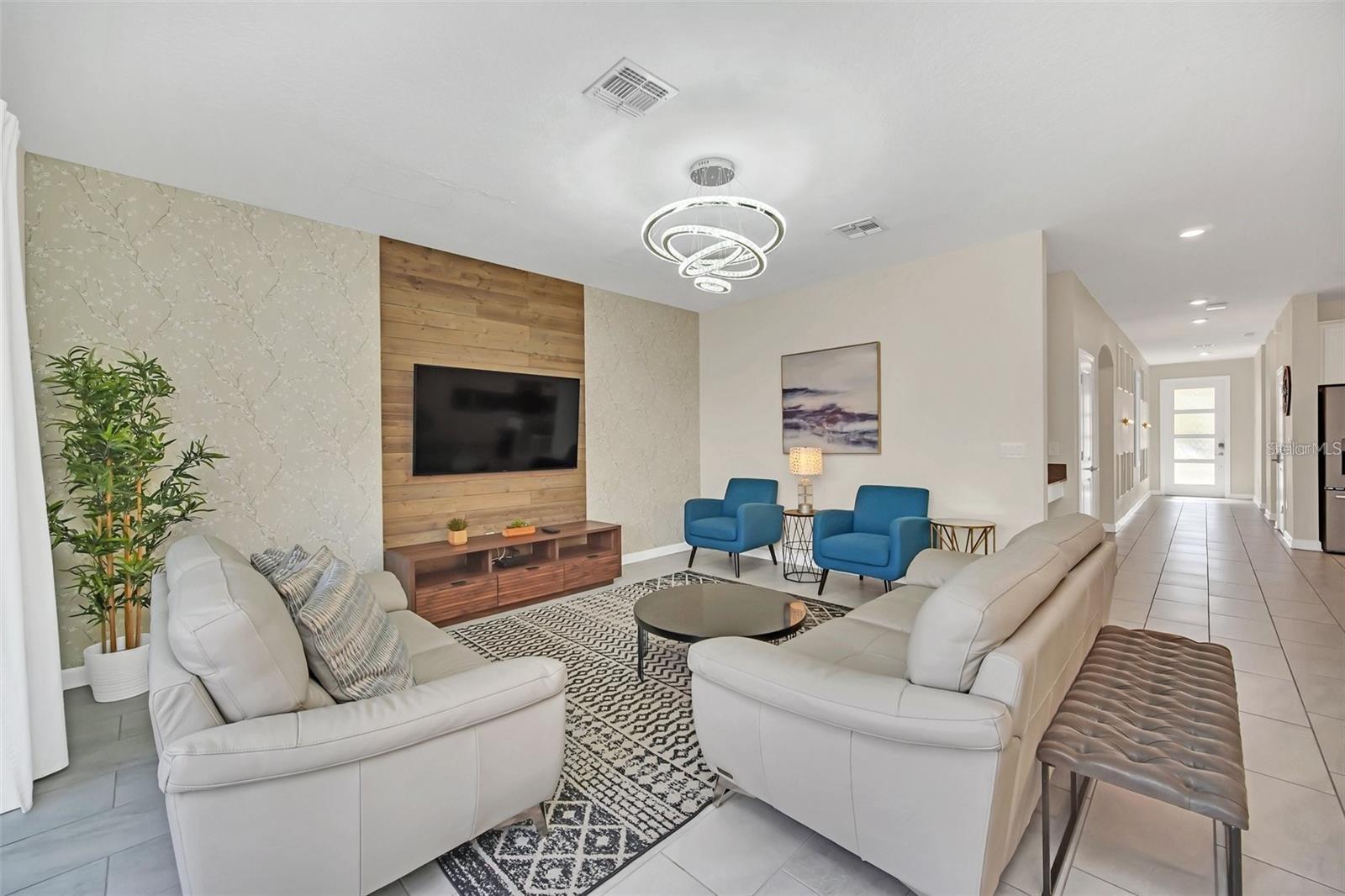 COVE AT STOREY LAKE II - Residential