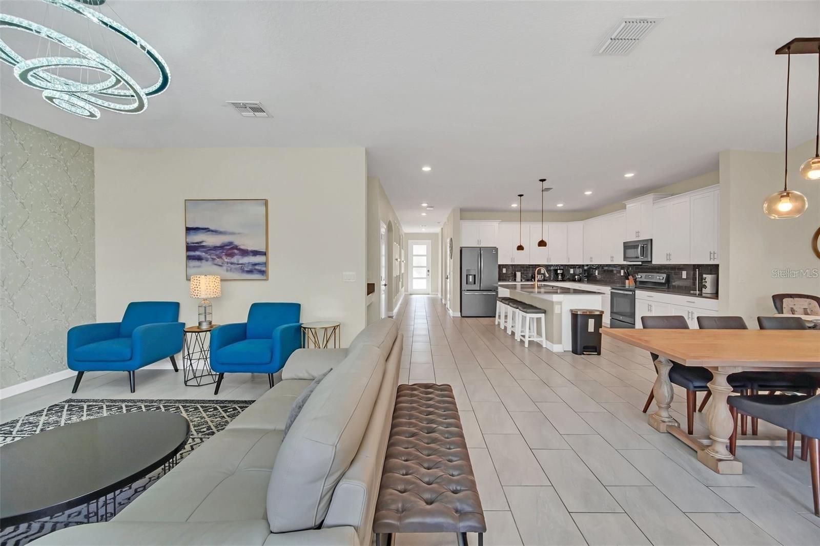 COVE AT STOREY LAKE II - Residential