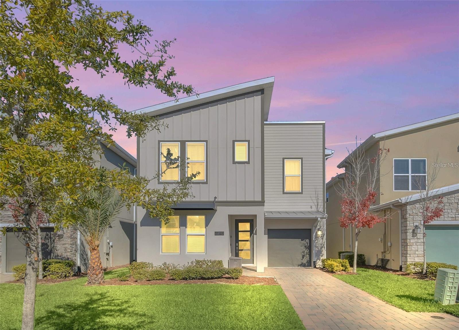 COVE AT STOREY LAKE II - Residential
