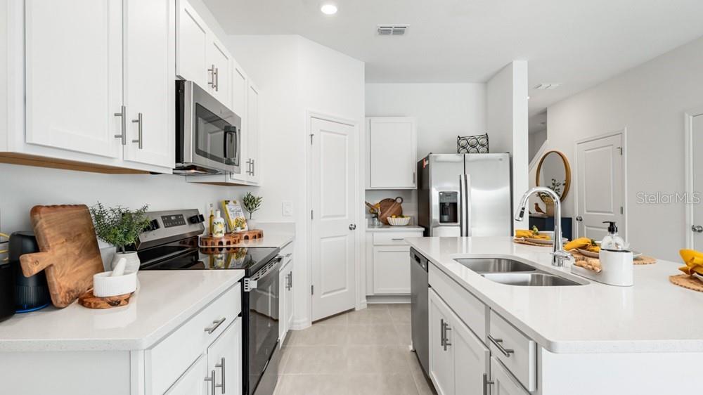 TOWNS AT TIBURON - Residential