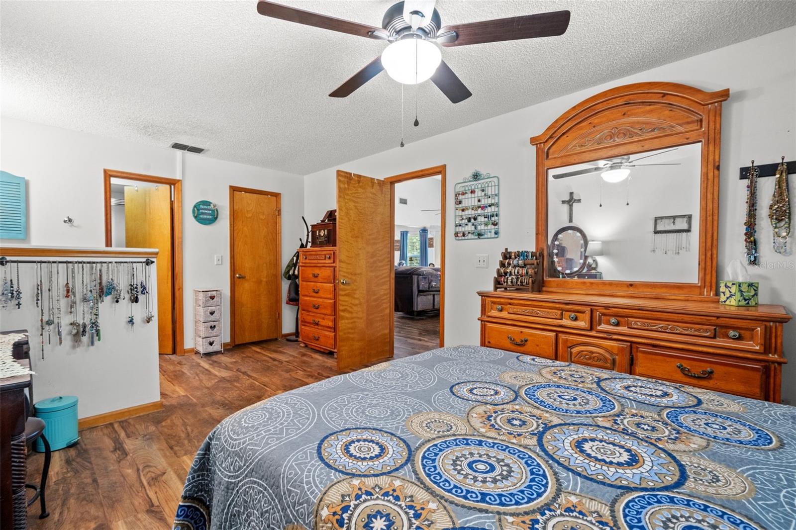 WHISP OAKS ESTATE PH 4-L - Residential