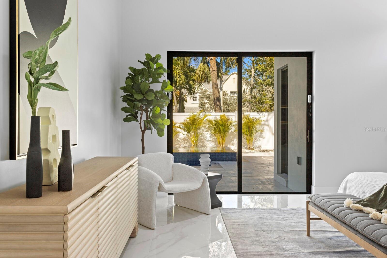 LA LINDA TERRACE - Residential