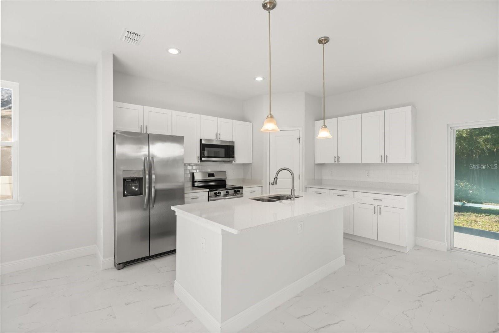 GREENVILLE COMMONS - Residential