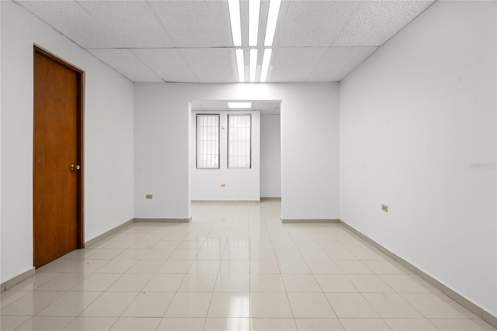 HATO REY - Commercial Lease