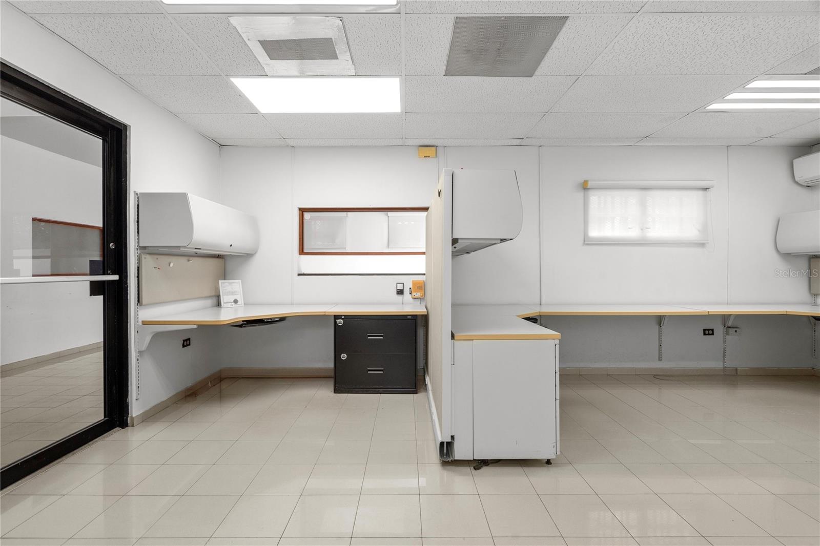 HATO REY - Commercial Lease