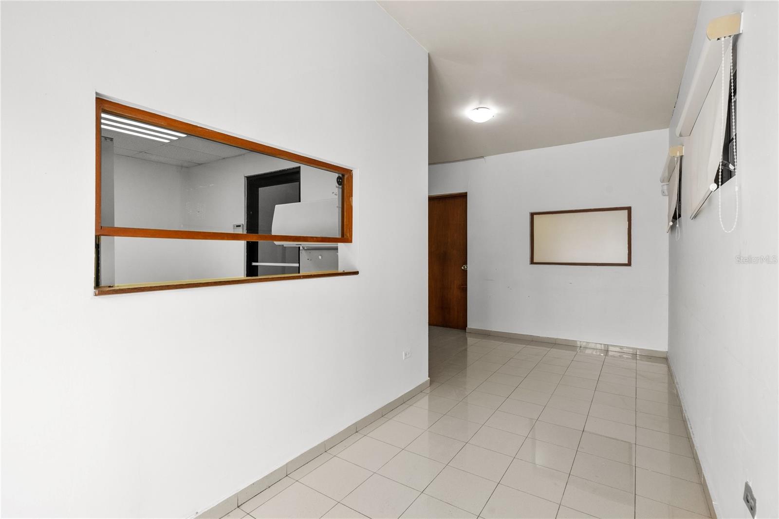 HATO REY - Commercial Lease