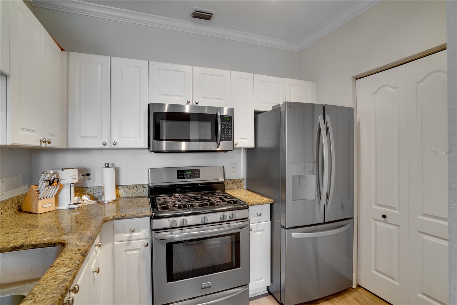 GRAND VENEZIA AT BAYWATCH CONDO - Residential