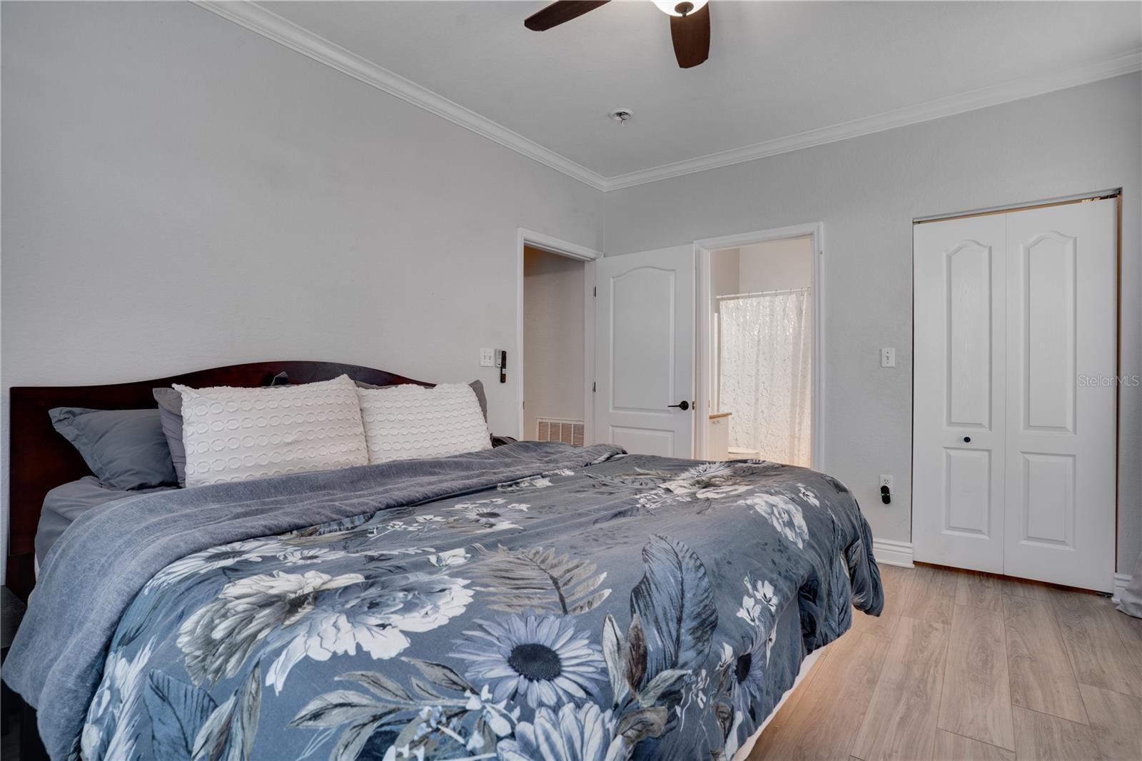 GRAND VENEZIA AT BAYWATCH CONDO - Residential