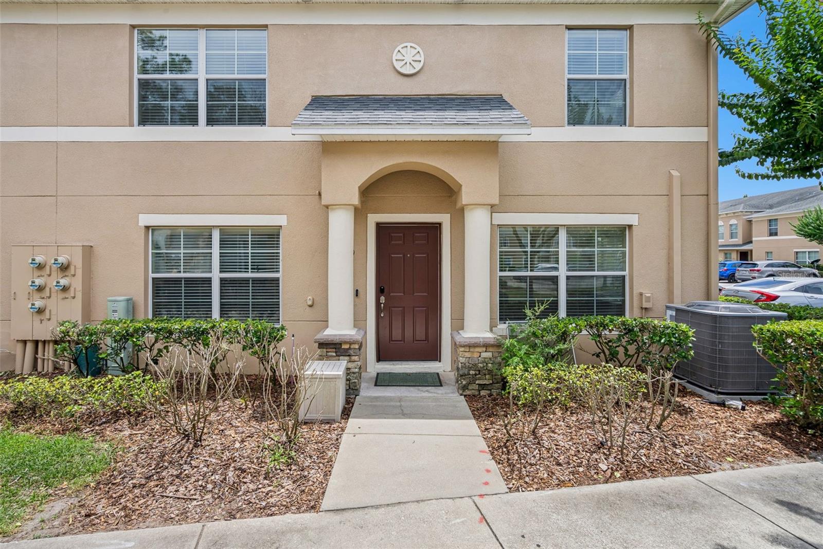 AMBERLEE TWNHMS - Residential