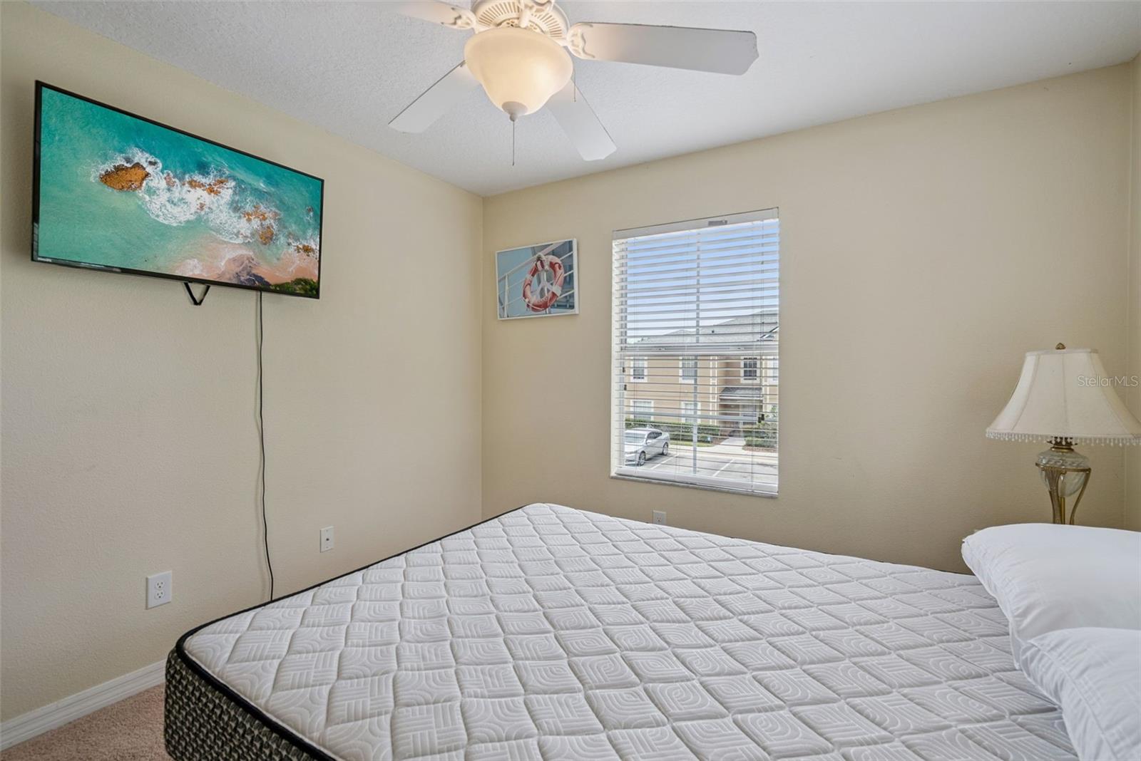 AMBERLEE TWNHMS - Residential