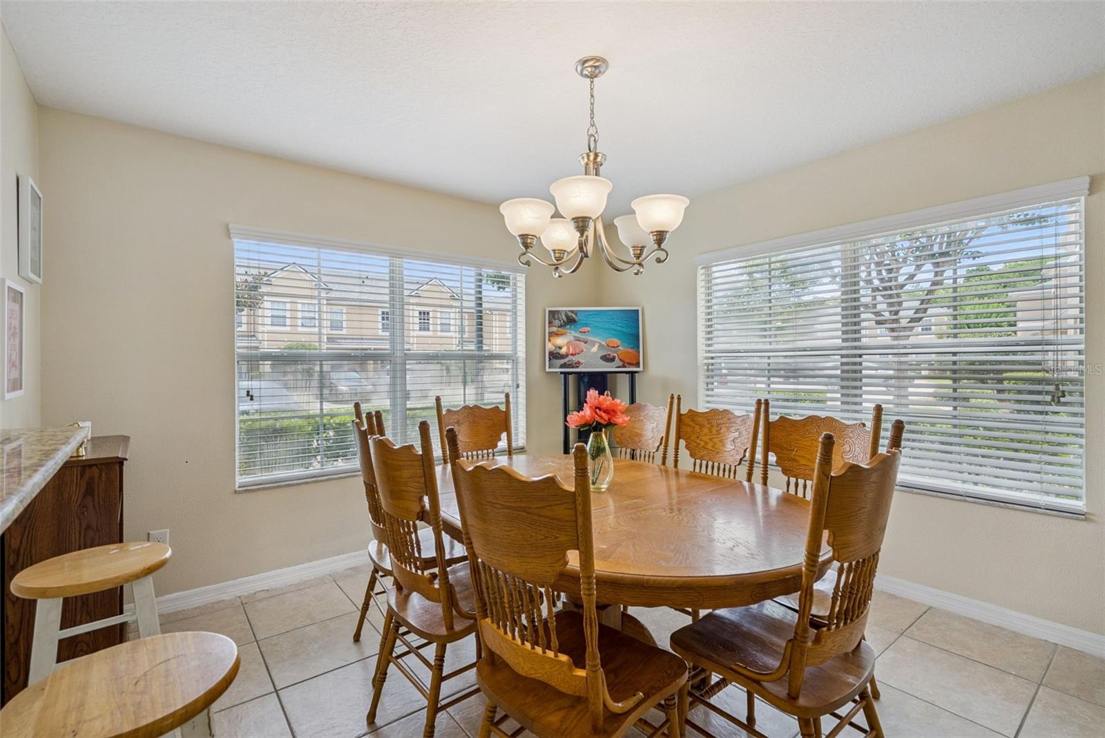 AMBERLEE TWNHMS - Residential