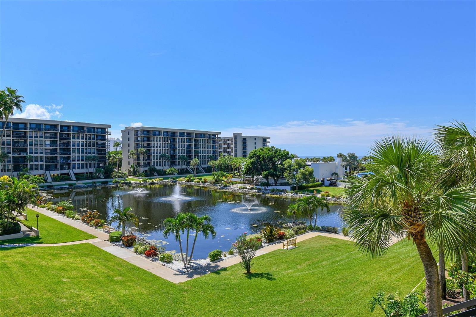 BEACHPLACE III - Residential