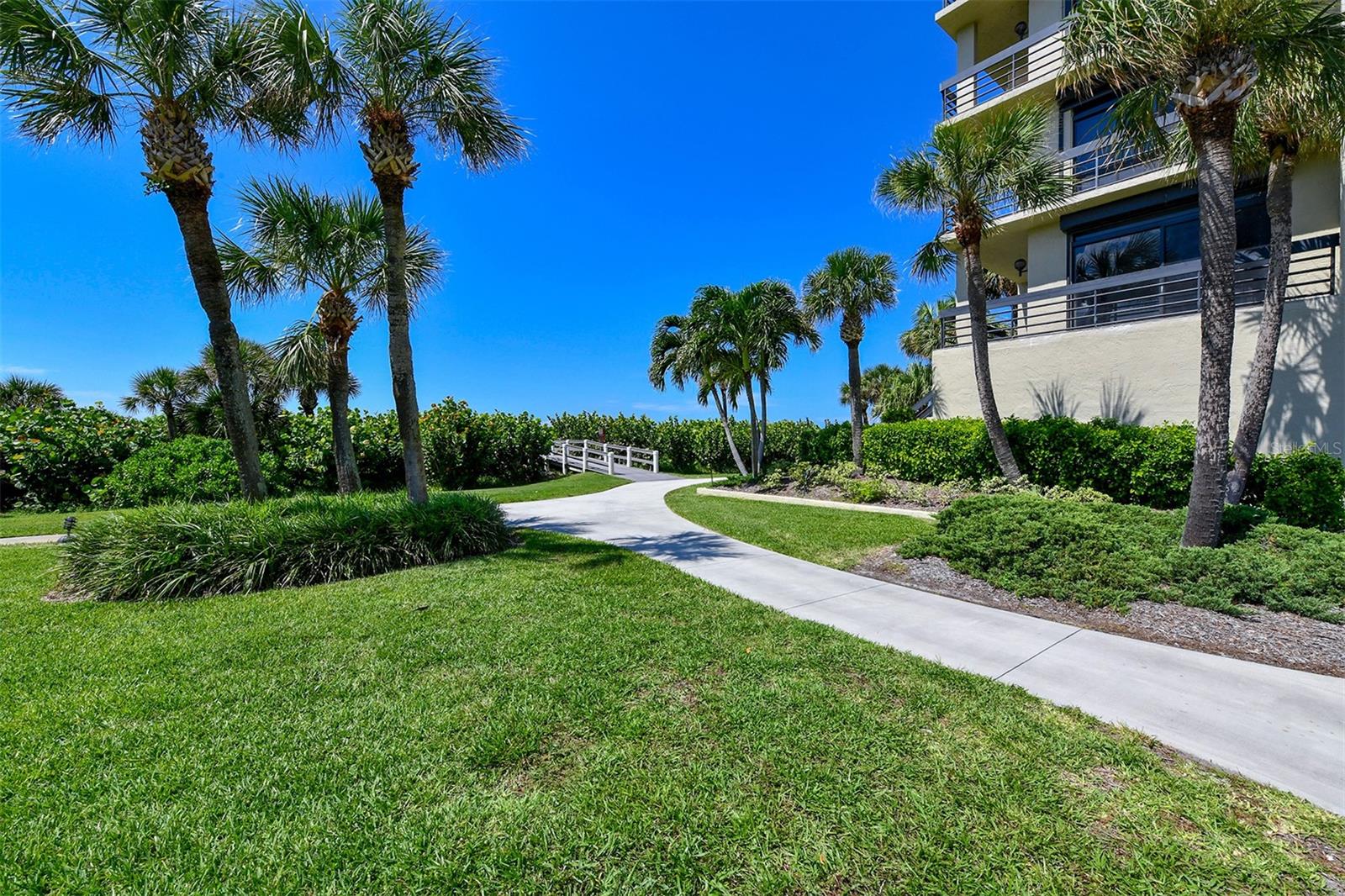 BEACHPLACE III - Residential
