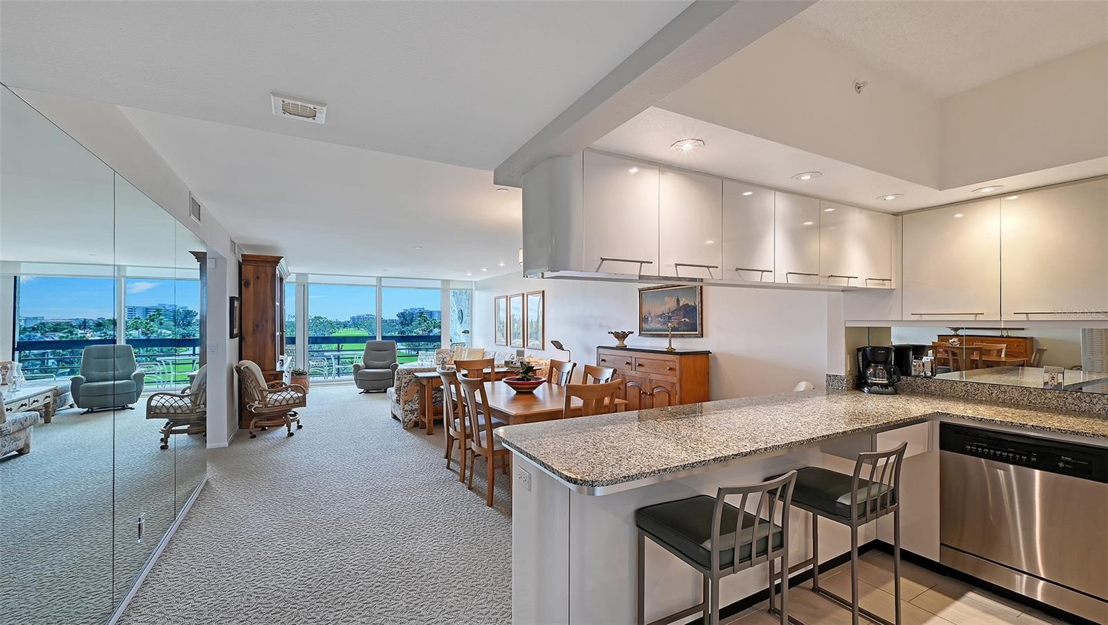BEACHPLACE III - Residential