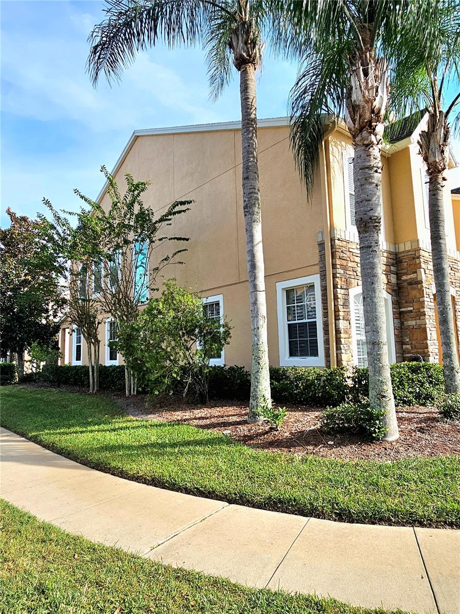 WOODLAND TER/TIMBER SPGS A-G - Residential Lease