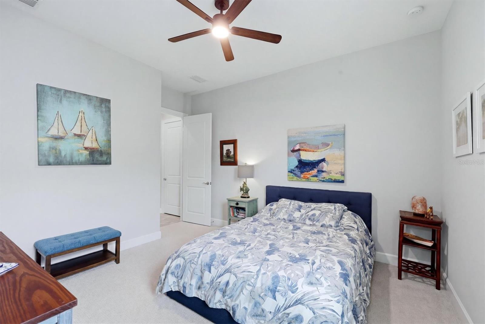 SANDHILL LAKE - Residential